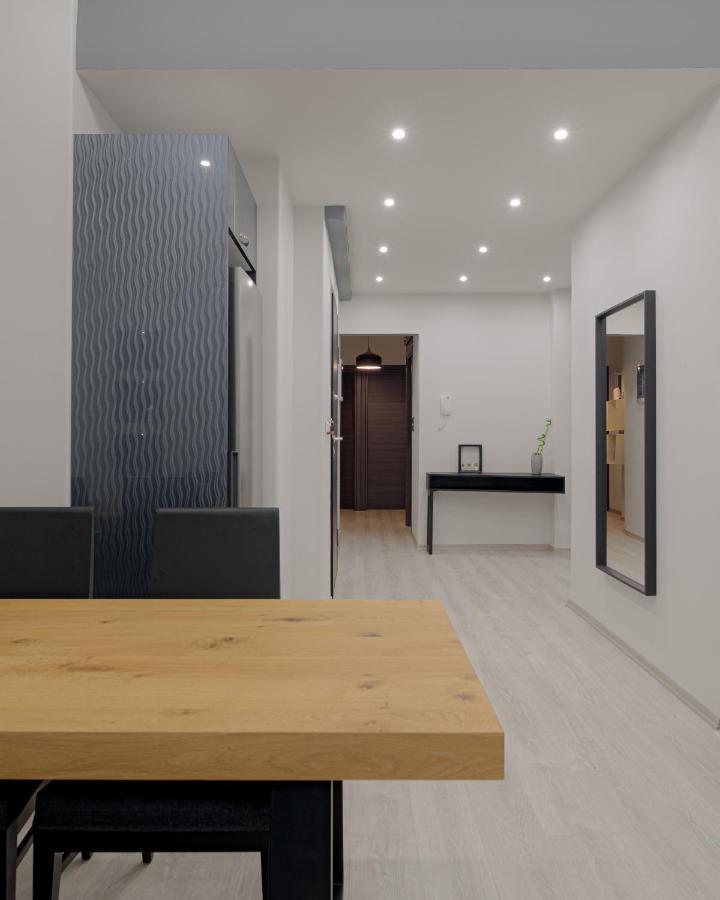 Acropolis Deluxe Apartment Афины Экстерьер фото
